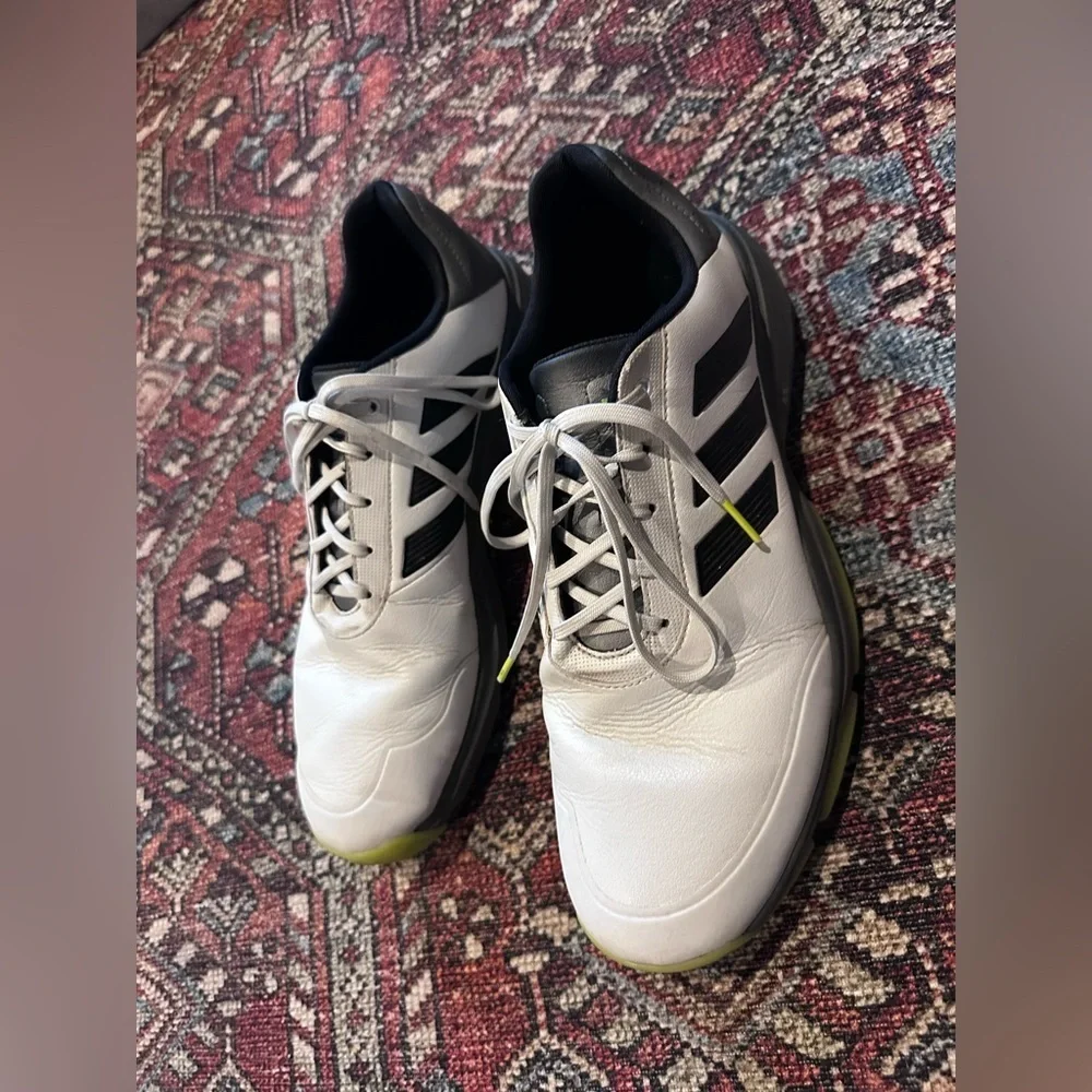 Men’s White/Black/Gray Adidas AdiPower Bounce Golf Shoes, sz 11.5